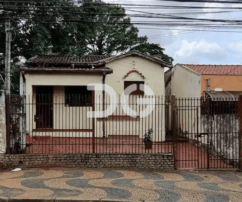 Casa à venda em Campinas, Vila Teixeira, com 2 quartos, com 68 m²