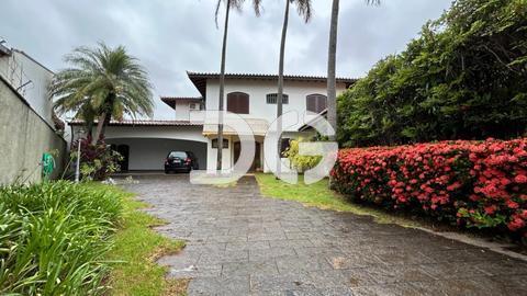 Casa à venda em Campinas, Parque São Quirino, com 5 quartos, com 437 m²