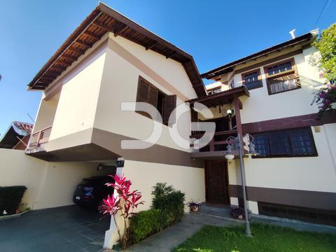 Casa à venda em Campinas, Jardim das Paineiras, com 4 quartos, com 468.2 m²